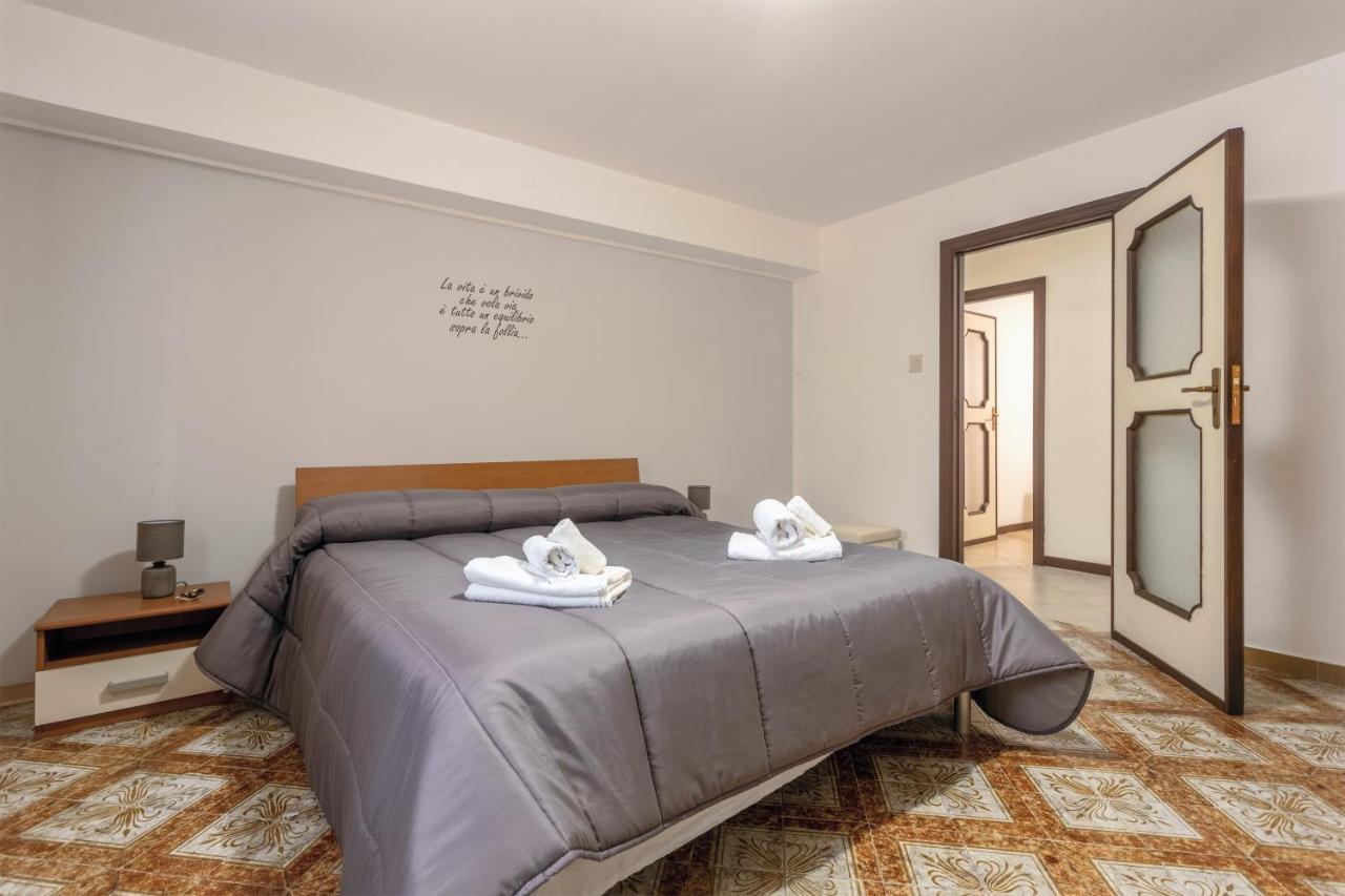 Casa In Villa A Mondello-700M Dal Mare Palermo Luaran gambar